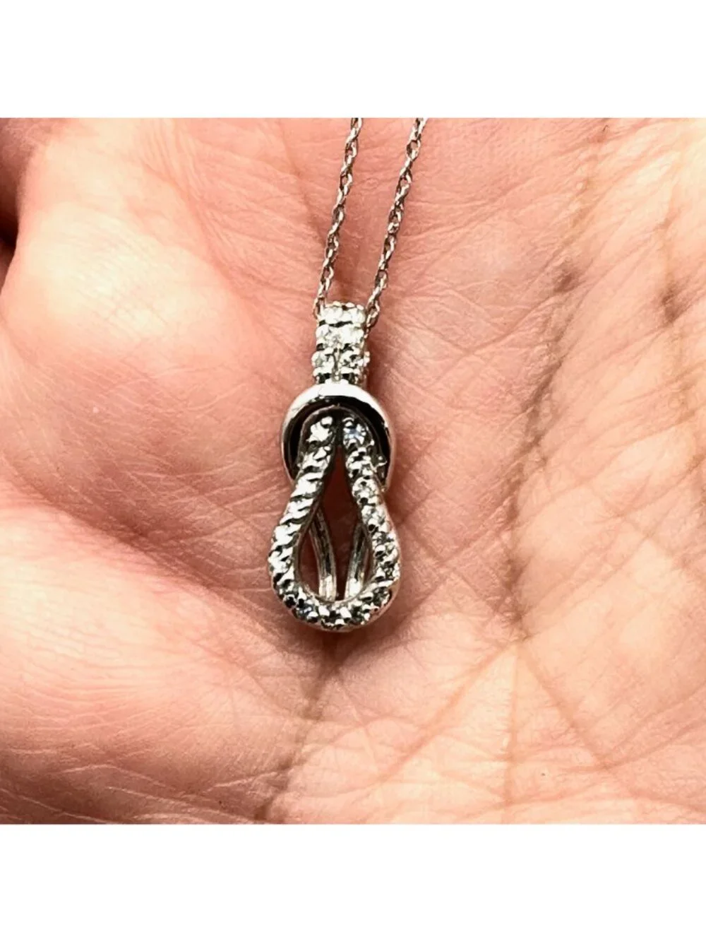 Vintage Necklace 10K White Gold Diamond Pendant 18 Inch